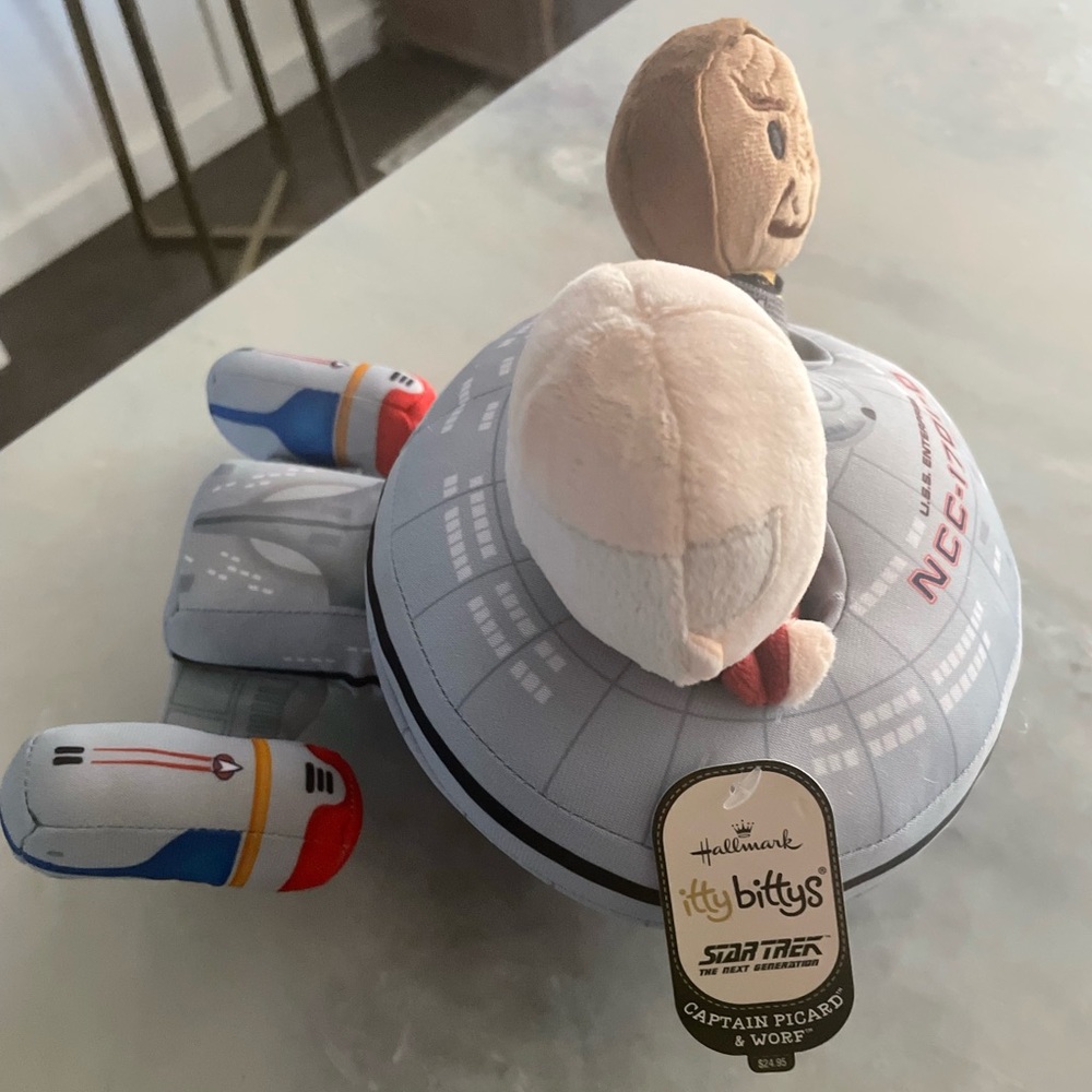 Hallmark itty bittys Star Trek plush toys U.S.S. Enterprise NCC-1701-D Rare HTF - Picture 9 of 13